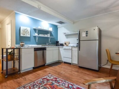 Huge Yard near UGA - Glory Glory Guest Suite