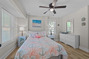 4 bedrooms, free WiFi, bed sheets