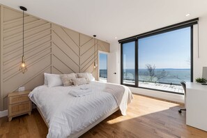 4 多间卧室、熨斗/熨衣板、WiFi、床单