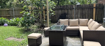 LaBelle | 4BR Pet-Friendly Retreat w/ Pool Table, Fire Pit & 5 Mi French Quarter