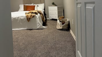 4 chambres, fer et planche Ă repasser, Wi-Fi, draps fournis
