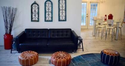 Charming 2-bedroom house in brilliant Houston with AC, WiFi