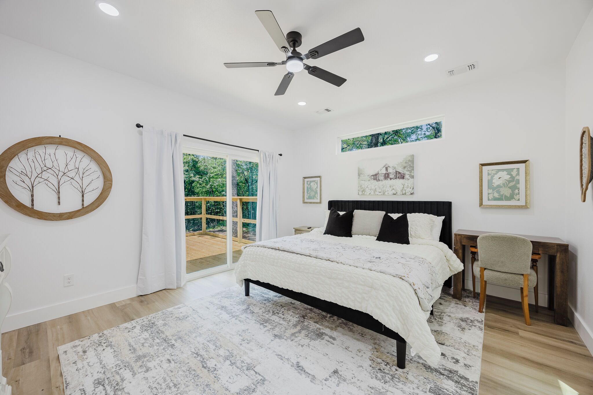 4 habitaciones, escritorio, wifi gratis y ropa de cama 