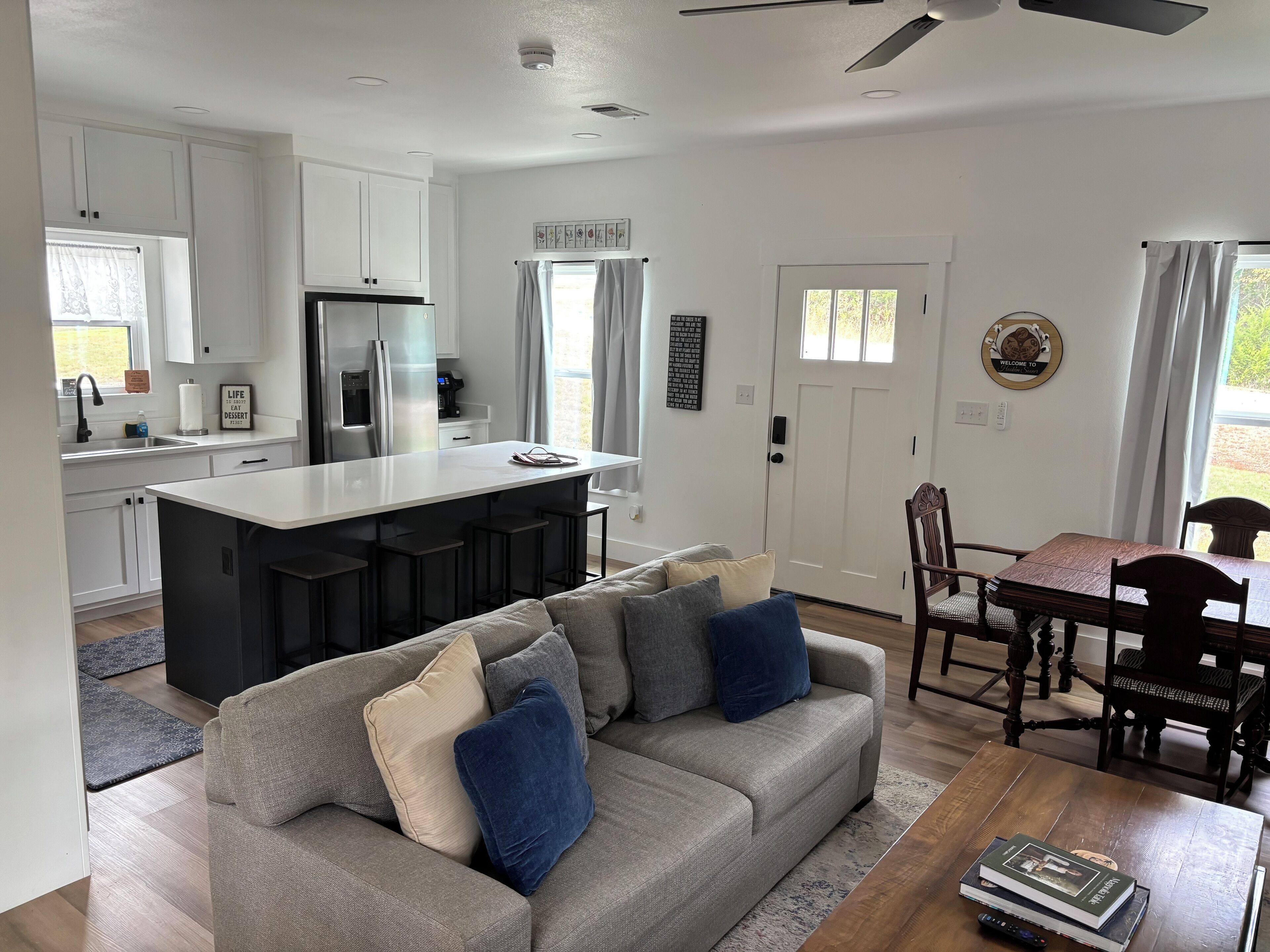 Smart TV, tenis de mesa y libros 