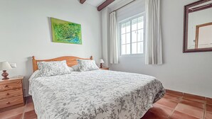 Room - Discover This Beautiful Penthouse Located in the Heart of Nerja, on the Iconic C (Nerja)
