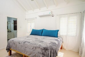 3 chambres, fer et planche à repasser, Wi-Fi gratuit, draps fournis