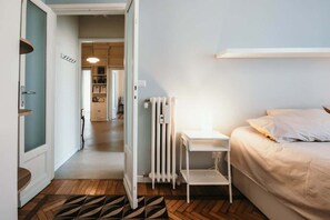 2 makuuhuonetta, ilmainen Wi-Fi, vuodevaatteet