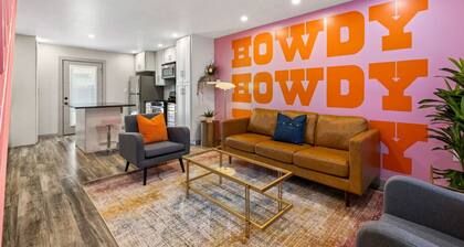 Pink Palace SoCo Dream Townhome!