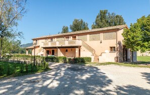 Exterior - Gorgeous apartment in Montone (Montone)