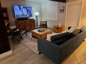 Smart TV - Silverthorne Mountain House (Silverthorne)