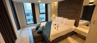 Al - Amer Palace Hotel