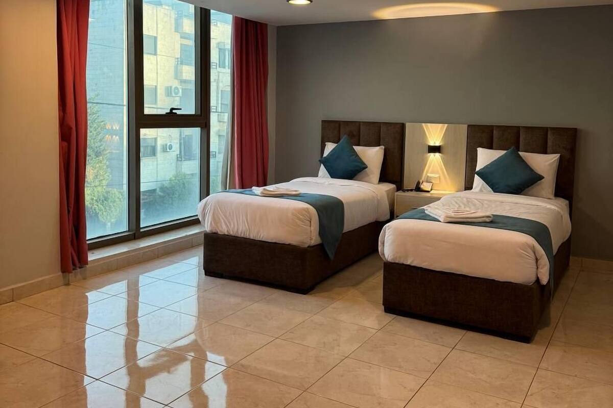 Egyptian cotton sheets, premium bedding, pillow-top beds, in-room safe