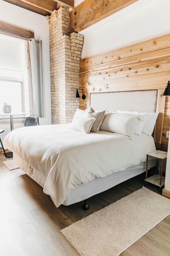 1 bedroom, travel crib, free WiFi, bed sheets