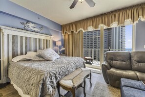 1 chambre, fer et planche à repasser, Wi-Fi gratuit, draps fournis