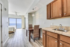 Kitchenette in the lockout