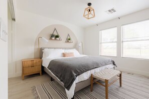 3 camere, ferro/asse da stiro, Wi-Fi gratuito, lenzuola