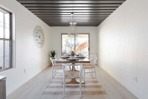 تناول الطعام