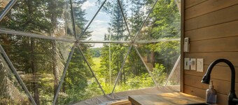 Le Repère des 6 - Dome in the Dark Sky Reserve