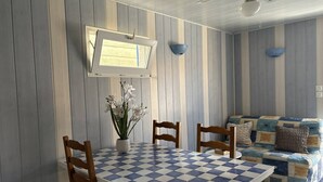 Dining - 1-room cottage for 3 people with terrace near the beach in Mimizan (MIMIZAN PLAGE)