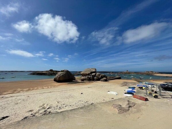 靠近海滩