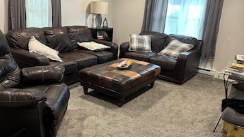 Smart TV, DVD player, books