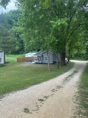 Exterior - Hooks & Honkers Hideout - Cozy 2BR Retreat Near Mississippi River! (Guttenberg)