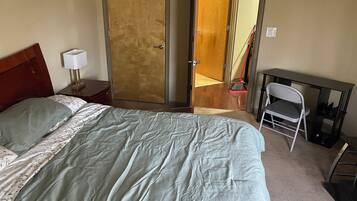 1 bedroom, iron/ironing board, WiFi, bed sheets