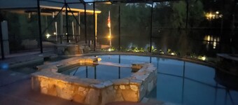 Charming 3-bedroom house with AC, WiFi in lovely Maurepas