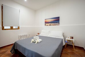 3 bedrooms, free WiFi, bed sheets - Holiday Home 'Dora Polignano A Mare' with Sea View, Terrace and Garden (Polignano a Mare)