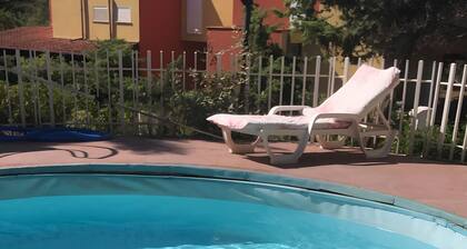 Zimmer 'Matrimoniale Con Vista Mare' mit Meerblick, Gemeinschaftspool und privater Terrasse