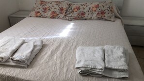 1 Schlafzimmer, kostenloses WLAN, Bettwäsche