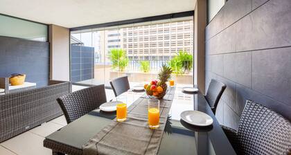 Sofie Seaview Apartment - En bord de mer, pour les familles, avec piscine et salle de gym