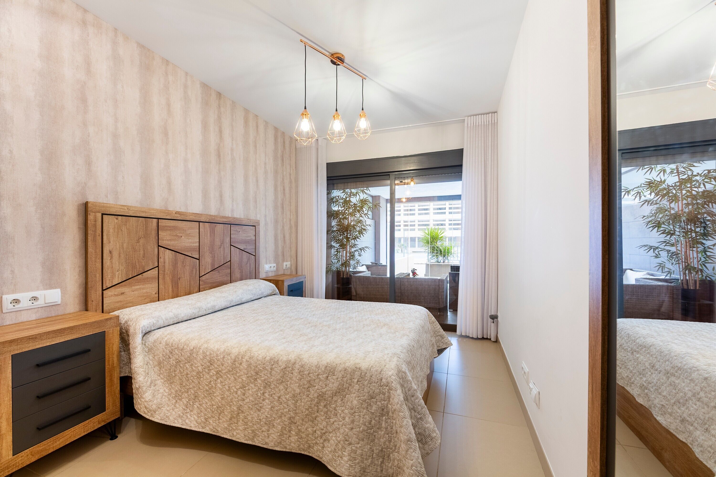 2 camere, ferro/asse da stiro, Wi-Fi gratuito, lenzuola