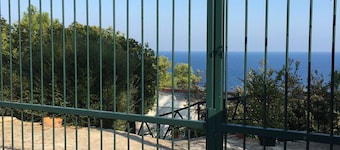 Villa 'Panoramica A Castro' with Sea View, Wi-Fi and Air Conditioning
