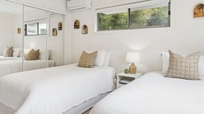 5 chambres, fer et planche à repasser, accès Internet, draps fournis