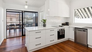 Mikrobølgeovn, opvaskemaskine