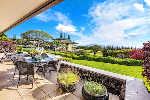 Luxurious 2bd 2ba golf view condo