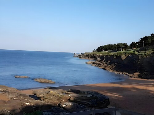 Peaceful Retreat "La Ria" with Private Terrace - A101