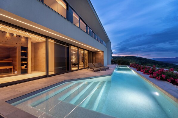 A heated pool - Villa Panoramica with heated pool and sauna (Kvarner - Vrbnik) (Vrbnik)