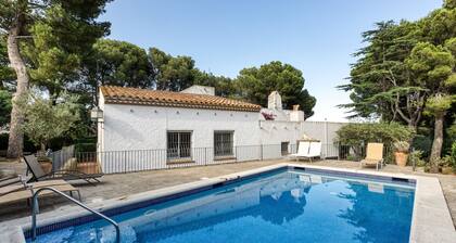Villa 'Sant Genís' con vistas al mar, piscina privada y Wi-Fi