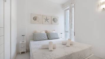 2 quartos, Wi-Fi de cortesia, roupa de cama