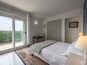 2 chambres, accès à Internet