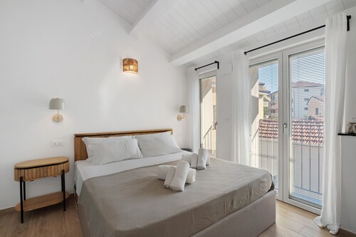 Apartment 'Cinema Boutique' with Balcony, Wi-Fi and Air Conditioning