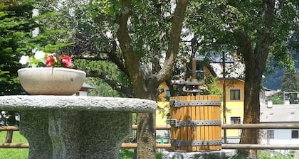 Ferienwohnung 'Il Glicine' mit Gemeinschaftsgarten