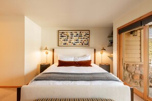 3 chambres, bureau, Wi-Fi gratuit, draps fournis