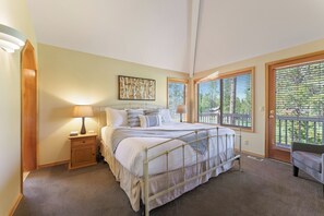 4 Schlafzimmer, Bügeleisen/Bügelbrett, WLAN, Bettwäsche