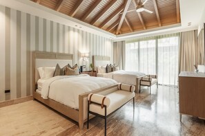 5 bedrooms, iron/ironing board, free WiFi, bed sheets