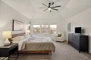 4 bedrooms, free WiFi, bed sheets