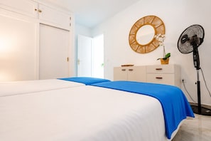 1 bedroom, desk, iron/ironing board, free WiFi
