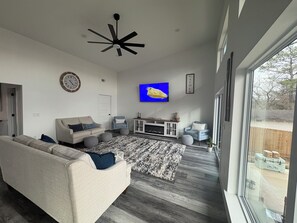 Imagen sin descripción, 4 de 30, botón